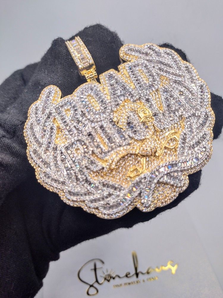 Dual Tone 14K Gold Plated "Roadrunna" Pendant