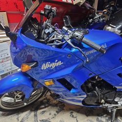 Kawasaki EX250R 2007