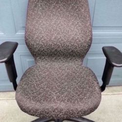 Office Rolling Fabric Chair