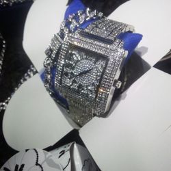 Import Rare Millionaire Executive Rapper Heavy Resizable Watch Long Lasting Lab Diamond 18" Short Chain Set New
Pick up near the perimeter Mall