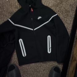 nike sportswear reflective tech 