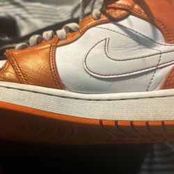 Jordan 1s Size 9