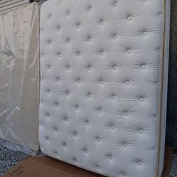 Queen Mattress Set 