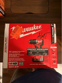 Milwaukee M18 Compact Brushless 1/2" Drill/Driver Kit