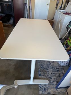 White Office Desk