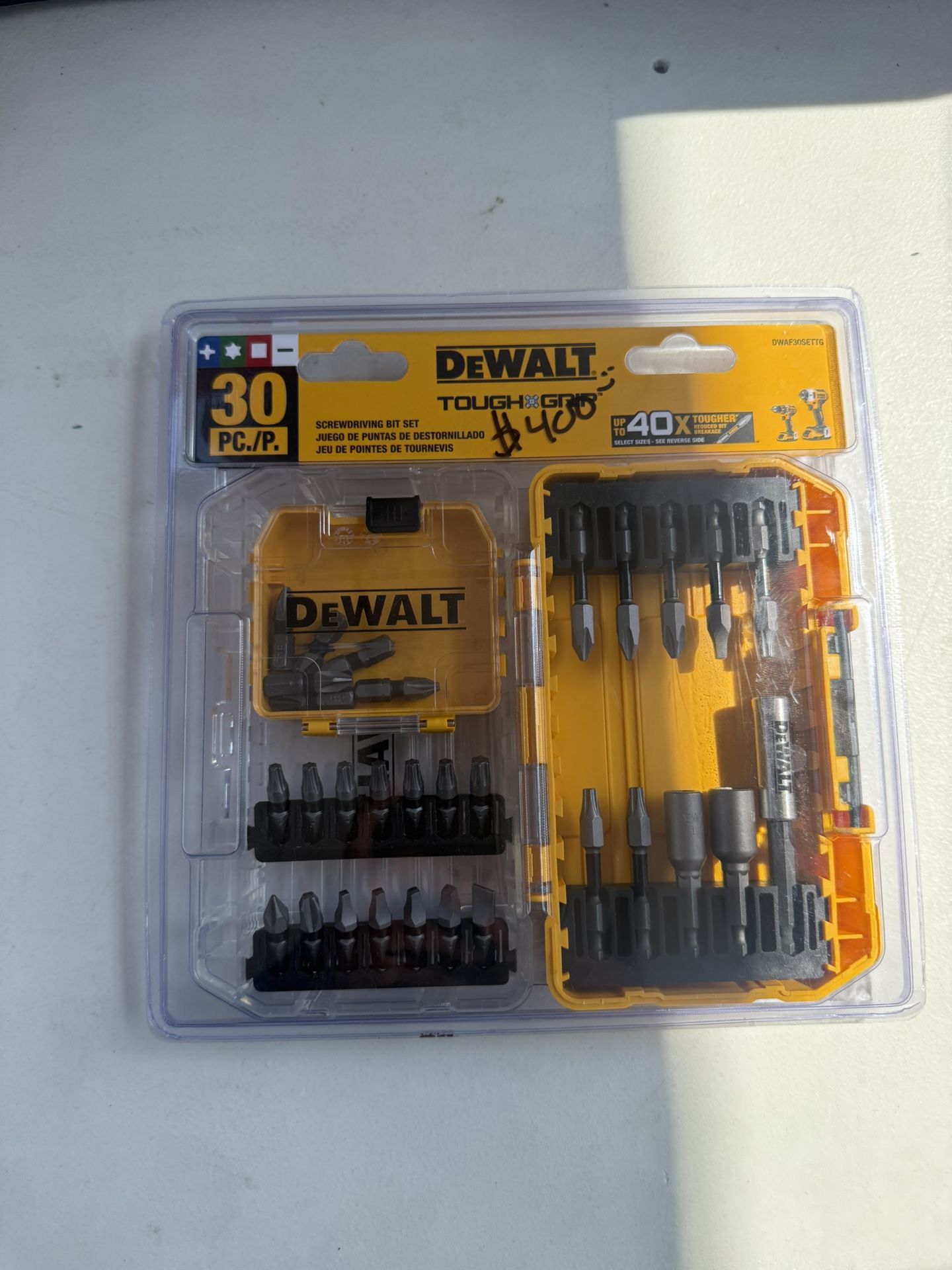 DEWALT TOUGH GRIP Screwdriver Bit Set 55 -Piece