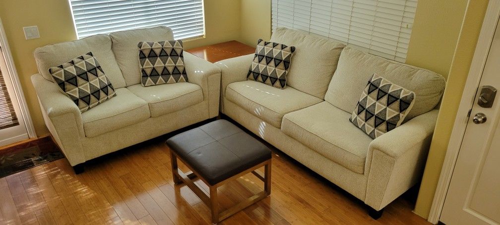 Signature Desighn By Ashley 