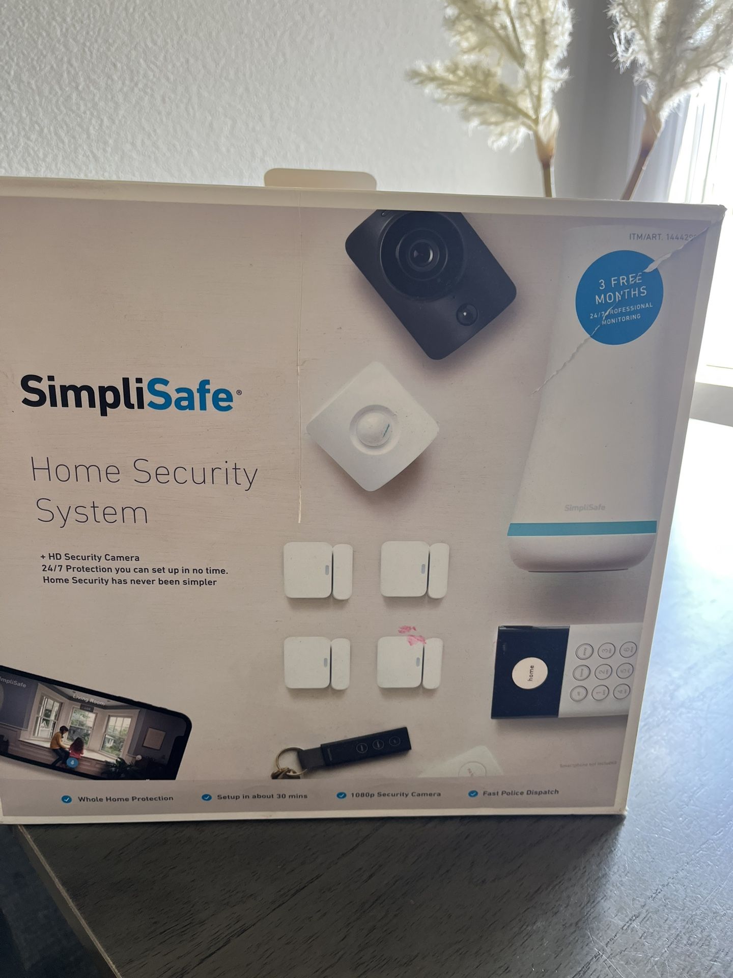 Wireless Home Security Systems 1080 P HD Camera ( Brand New)