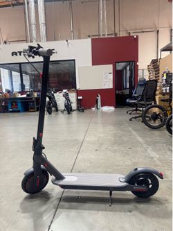 Electric scooter