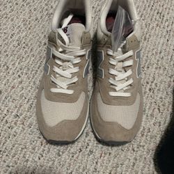 Size 12.5 New Balance 574