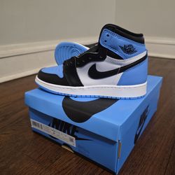 Air jordan 1 UNC