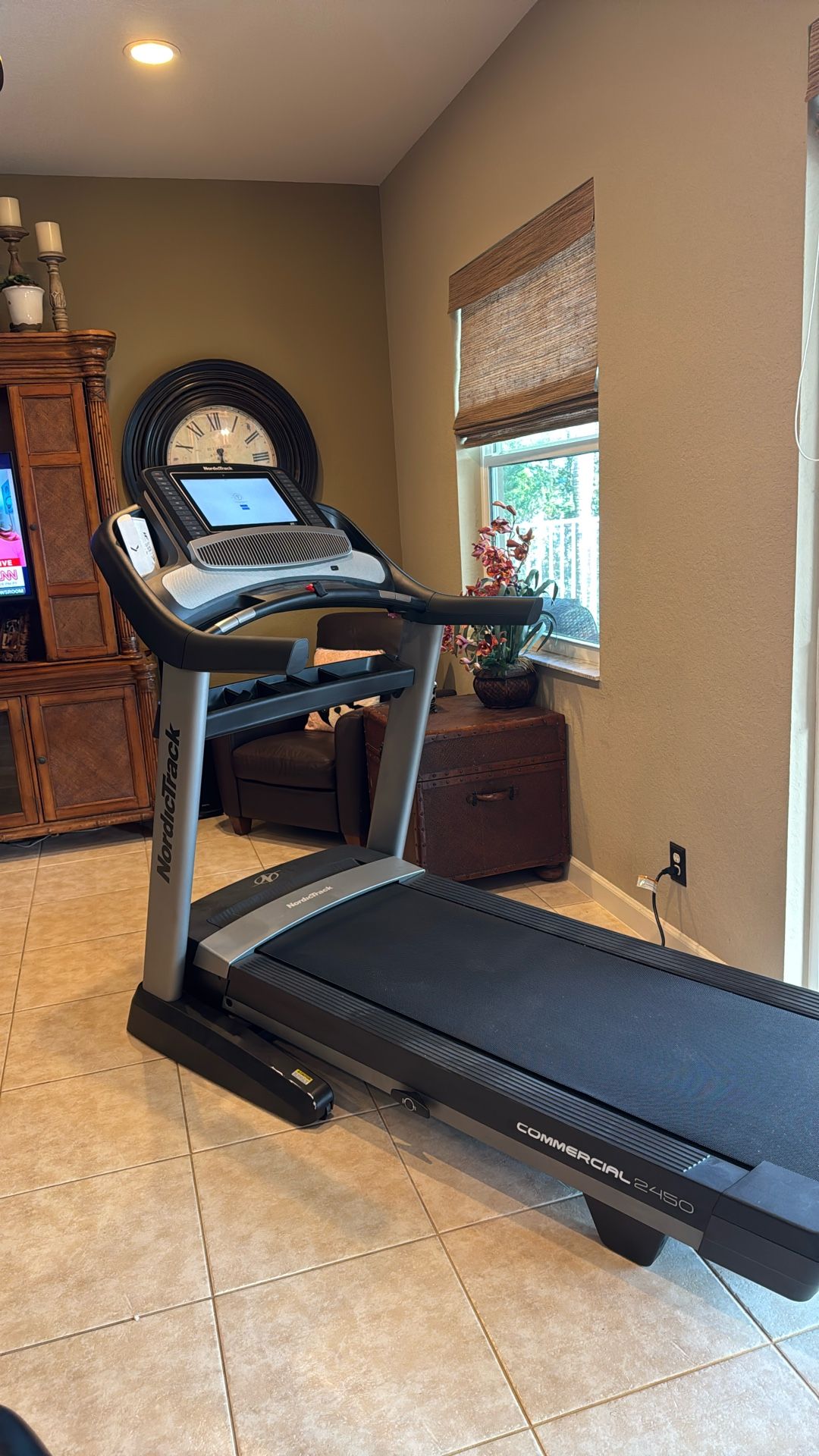 NordicTrack Commercial 2450