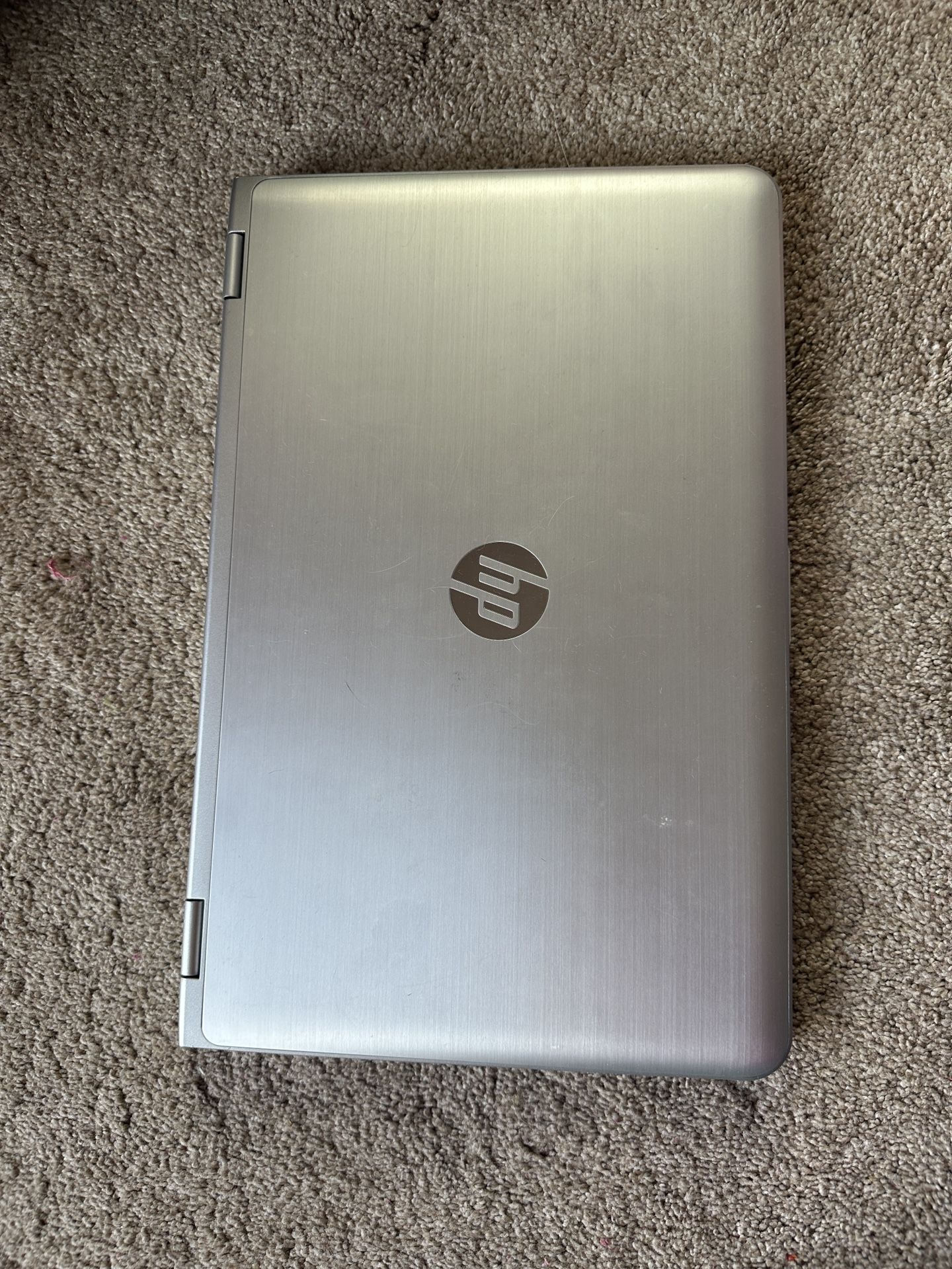 HP Laptop 7265NGW 17” Display