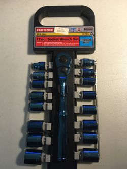 17-pc. Socket wrench set/brand new