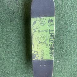 Skateboard