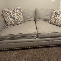 Sleeper Sofa-full Pull Out  Mattress 