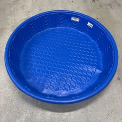 Free Hard Plastic Kiddie Pool