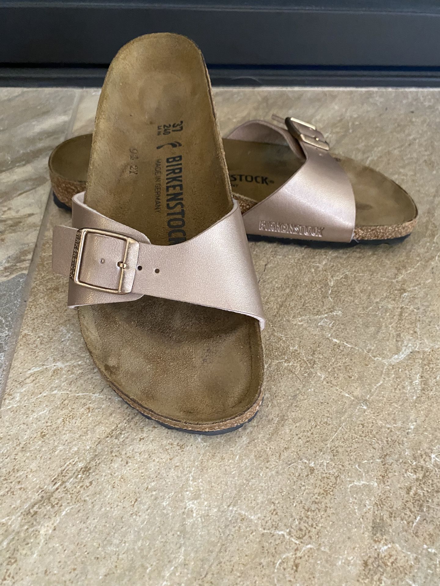 Birkenstock 240 -L6 -M4