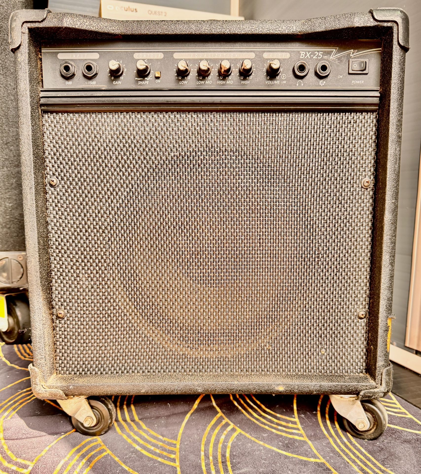 Crate BX-25 Amplifier 