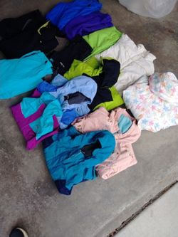 Ski Snow Gear. Jackets. Bibs. Pants.  Kids Sizes. 6/7 Up To 10/12. 