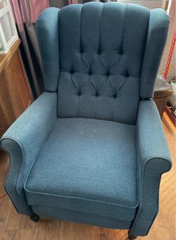 Reclining armchair