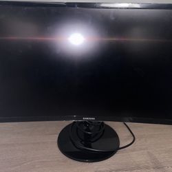 Samsung Curved Computer monitor 24 Inches