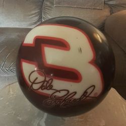 Dale Earnhardt Sr Bowling ball & pillows 