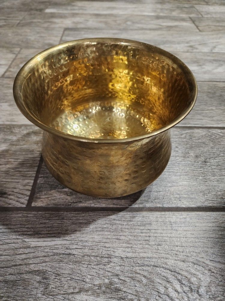 Unique brass planter/ container with claw feet