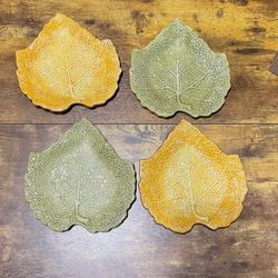 Set of 4 Ceramic Leaf Plates