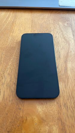 iPhone 14 - Locked