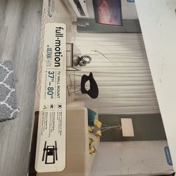 SANUS TV MOUNT- FULL MOTION- 37-80” 125lbs