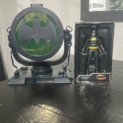 Batman & Batsignal 