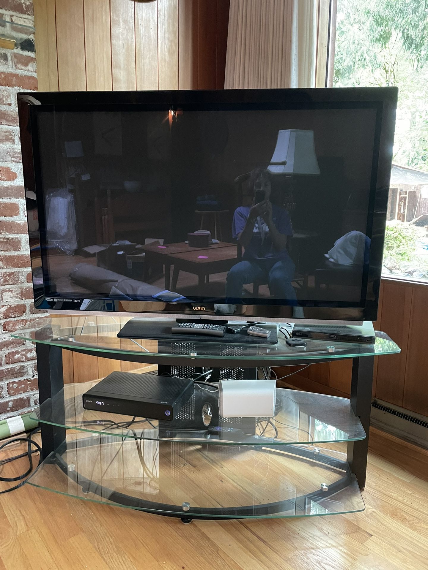 Vizio 50” Plasma FHDTV With Glass Console