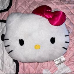 hello kitty head pillow 
