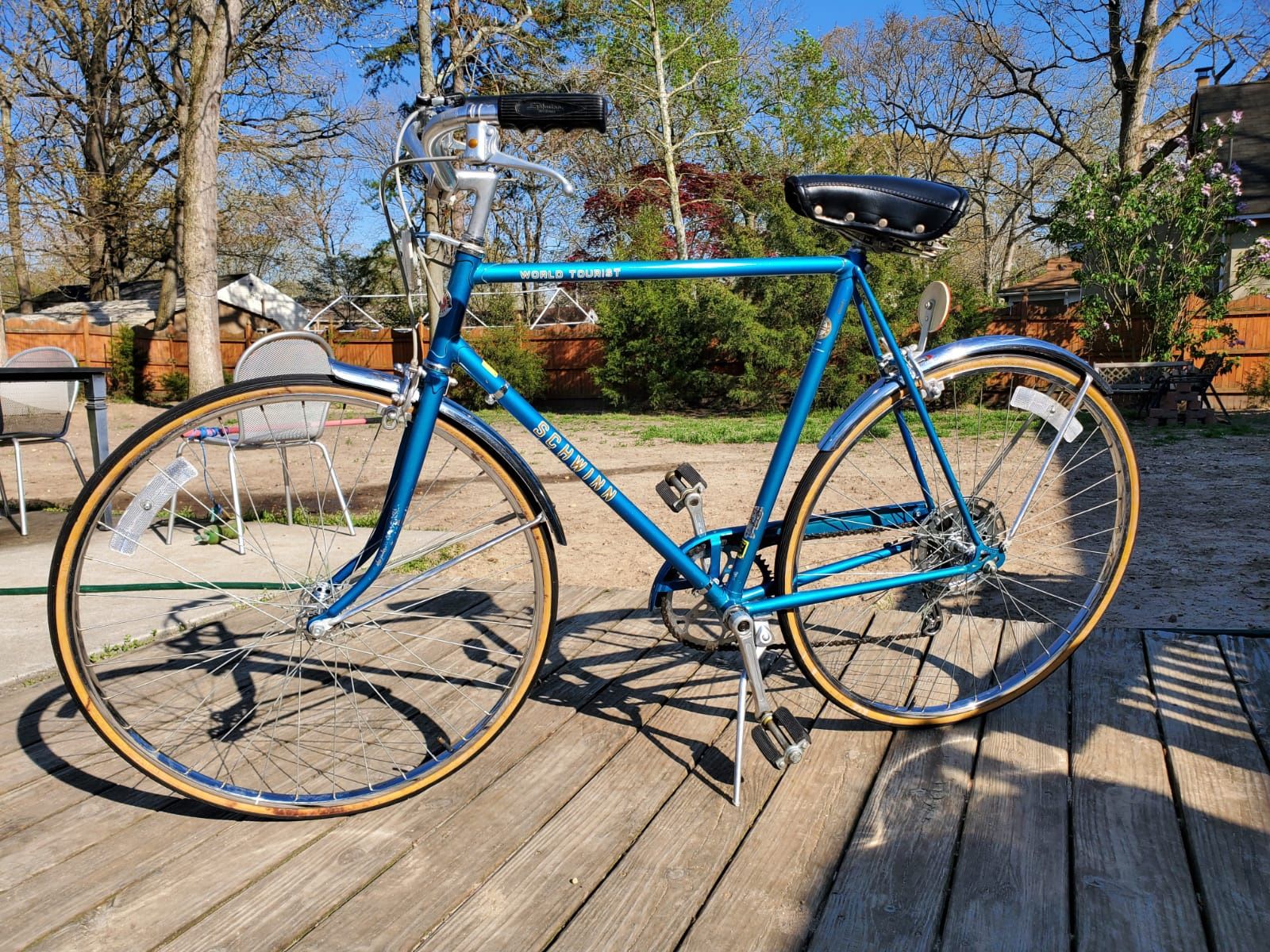 Schwinn World Tourist