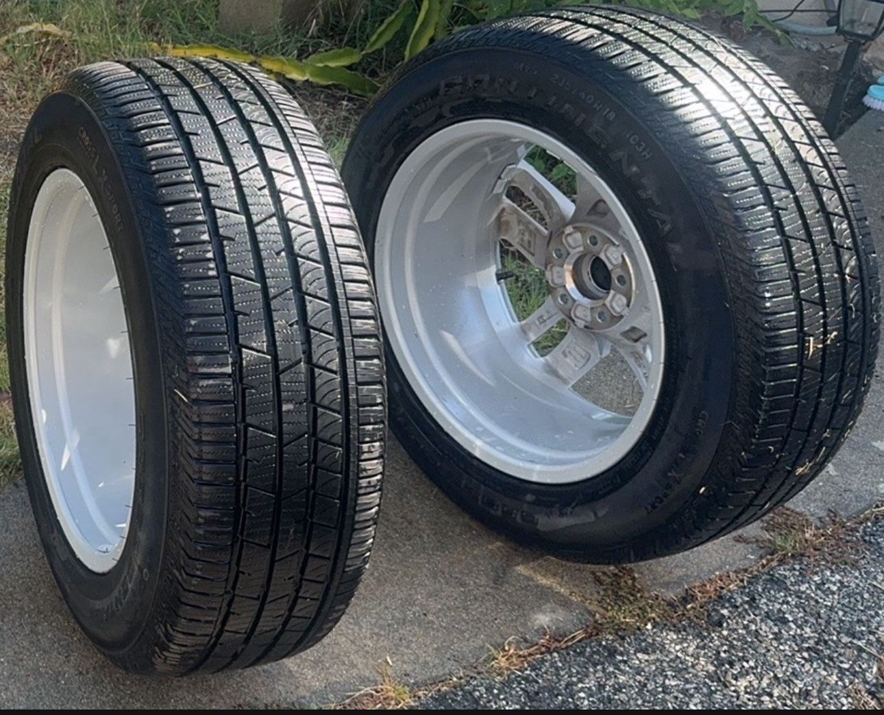 OEM Audi R18 Wheel Rim and Tire for Sale in Alhambra, CA - OfferUp