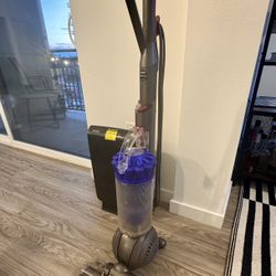 Dyson DC40 Vacuum 