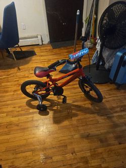 Boys bike or bumper car or old school toeing bike  1970 Bob Ebay selling 1200 advantage  here obo   in mint cond