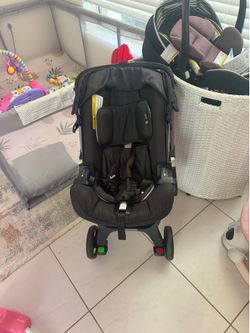 Car seat and stroller (no base)