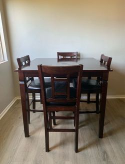 Counter Height Dining Table Set with 4 Chairs