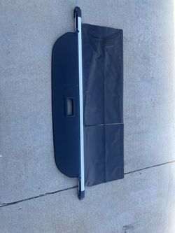 Mitsubishi Outlander Trunk Cargo Cover