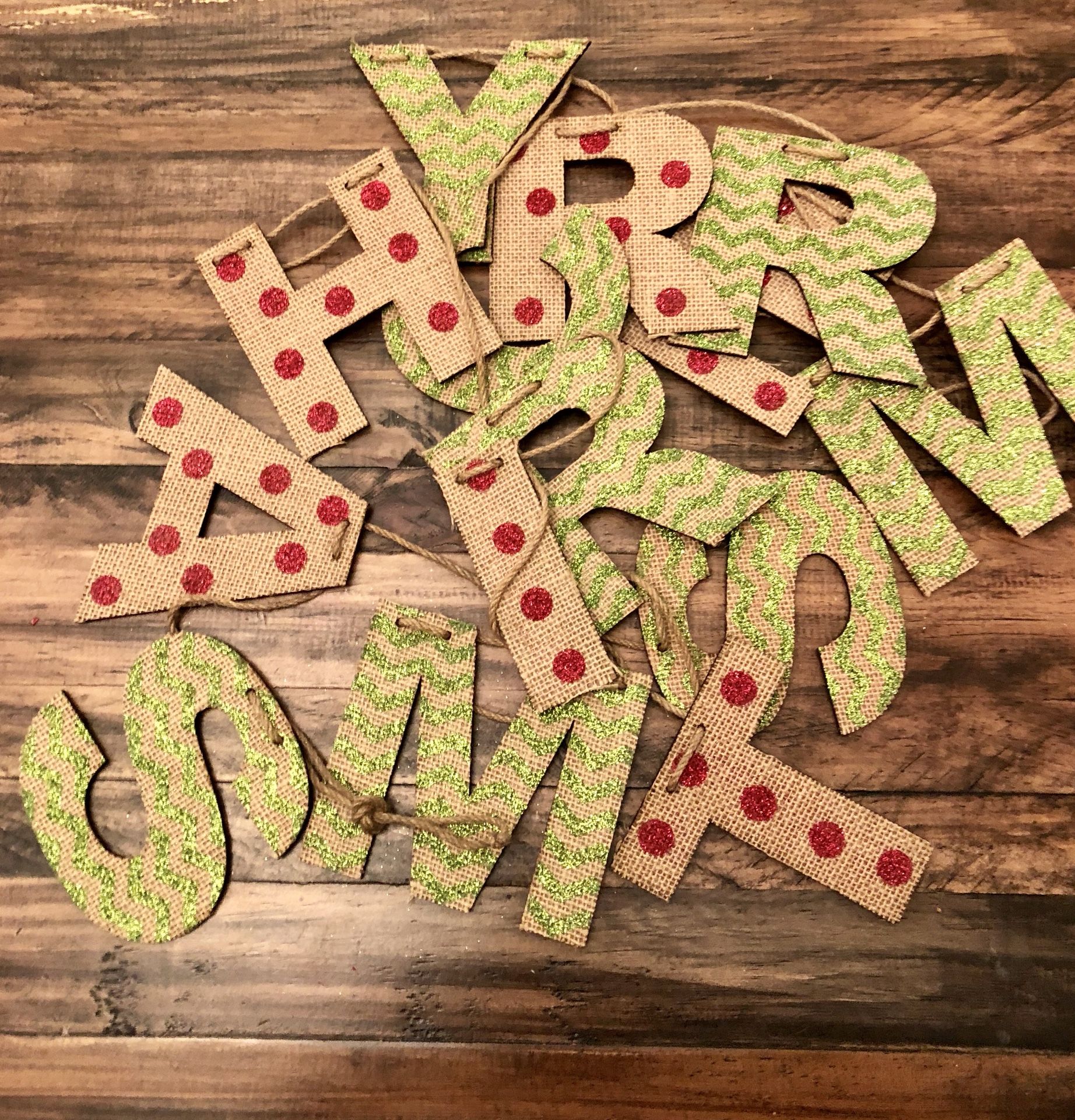Merry Christmas Garland