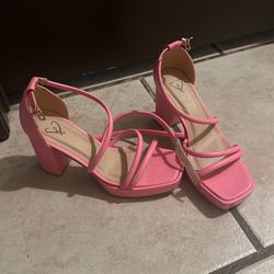 Pink heels 