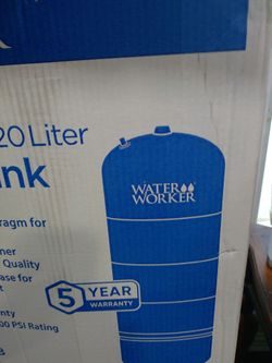 Blue Well Tank 32 gallon