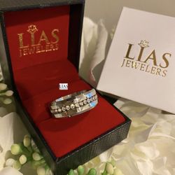 New 18k White Gold Men’s Wedding Ring 