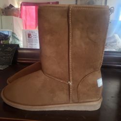 KushyShoo Womens Boots Fully Fur Lined Booties Beige Flat Size

8