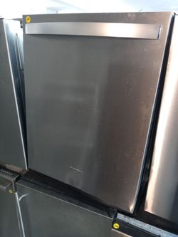 Whirlpool stainless steel dishwasher with stainless tub - Free delivery