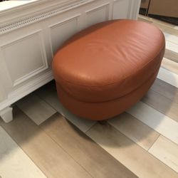 100 % Leather Ottoman ( Terracota) 