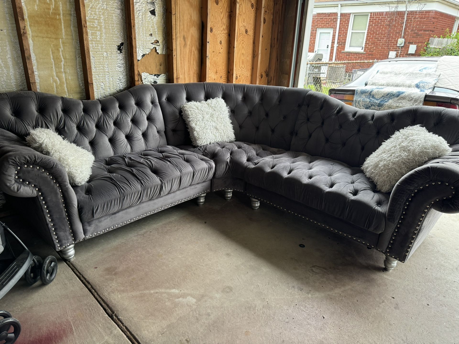 Couch Sectional