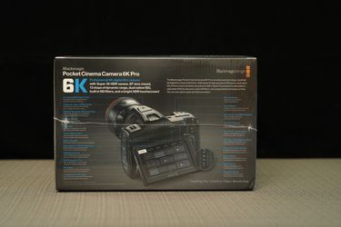Blackmagic Design Pocket Cinema Camera 6K Pro (Canon EF)